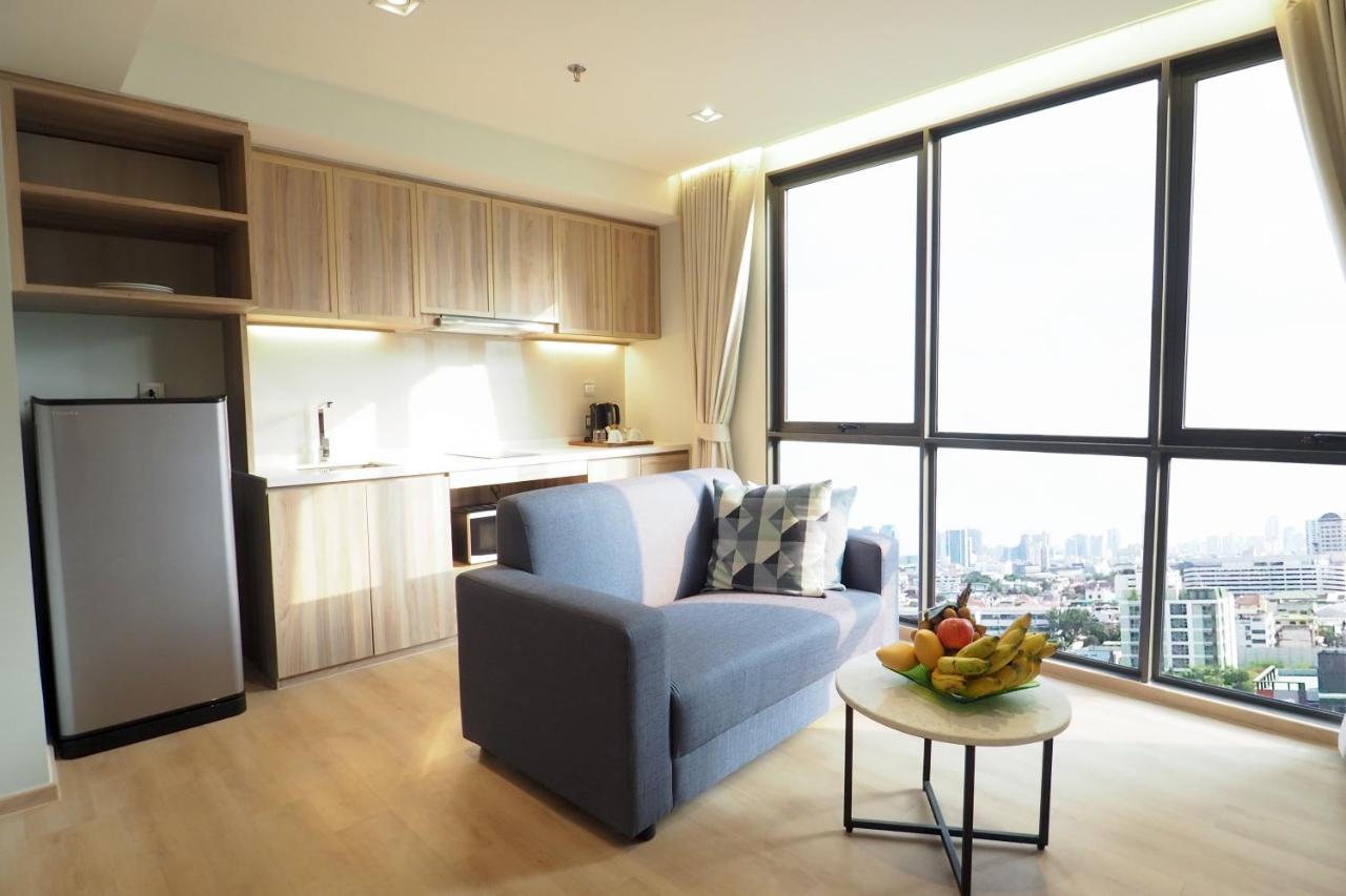 The Quarter Phromphong By Uhg Hotel Bangkok Exterior photo