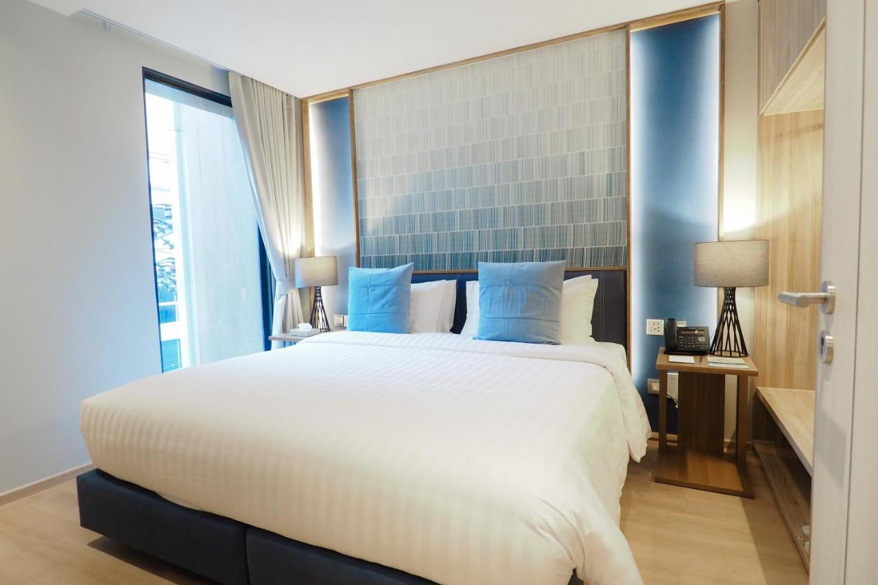 The Quarter Phromphong By Uhg Hotel Bangkok Exterior photo