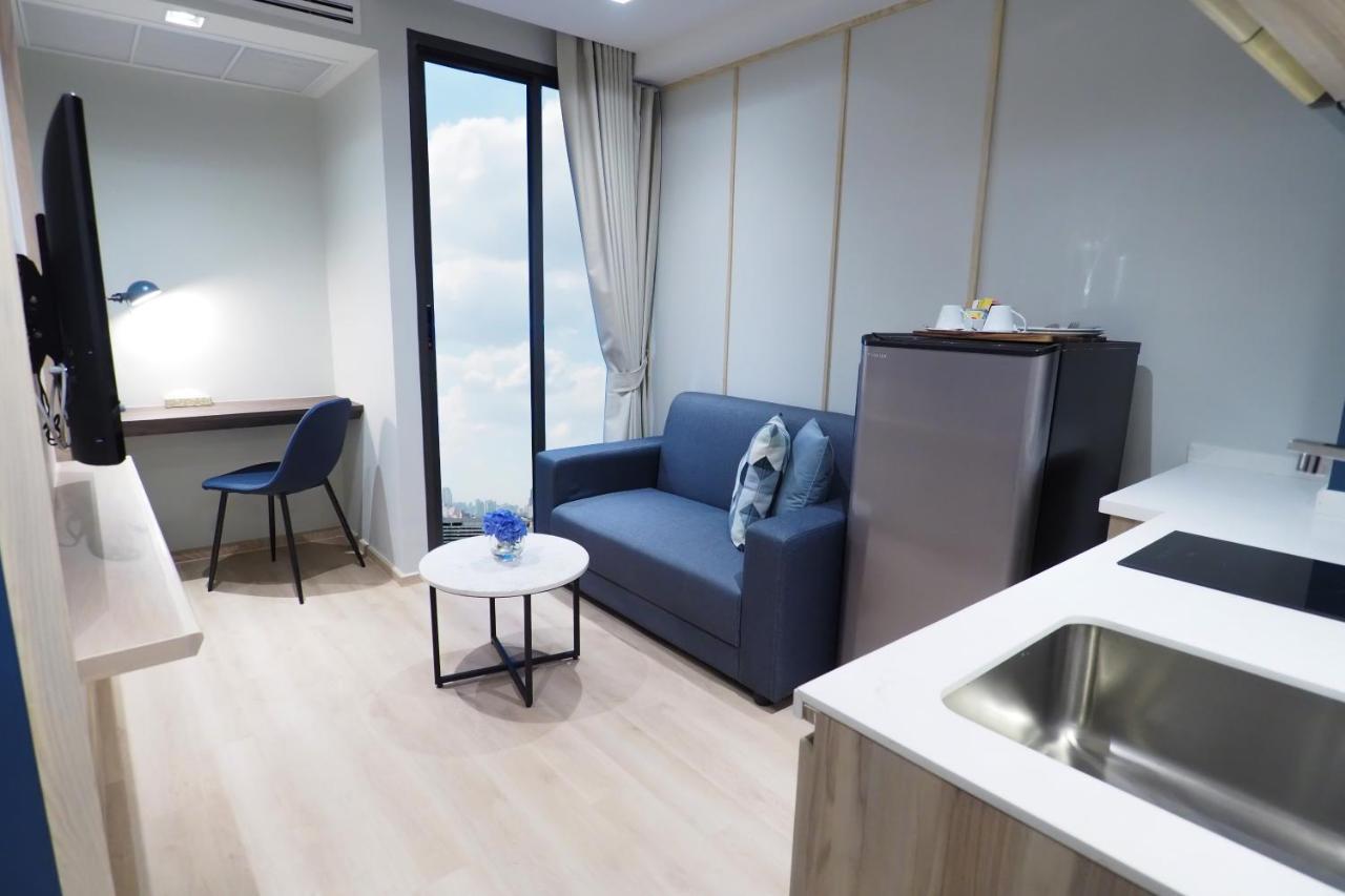The Quarter Phromphong By Uhg Hotel Bangkok Exterior photo